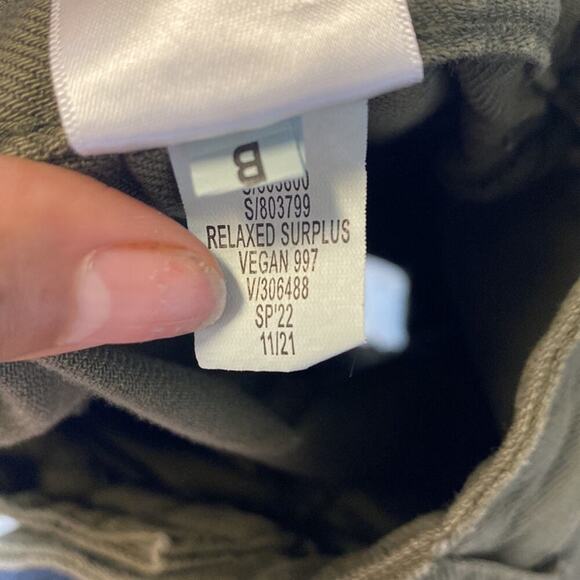 Banana Republic Cargo Ankle Pants green Neutral Minimalist Pockets barrel chic 2 - Picture 10 of 10